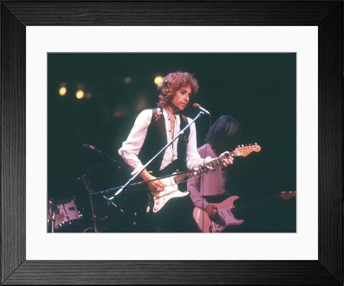 Framed Print : Bob Dylan In Atlanta Framed Print : Bob Dylan In Atlanta