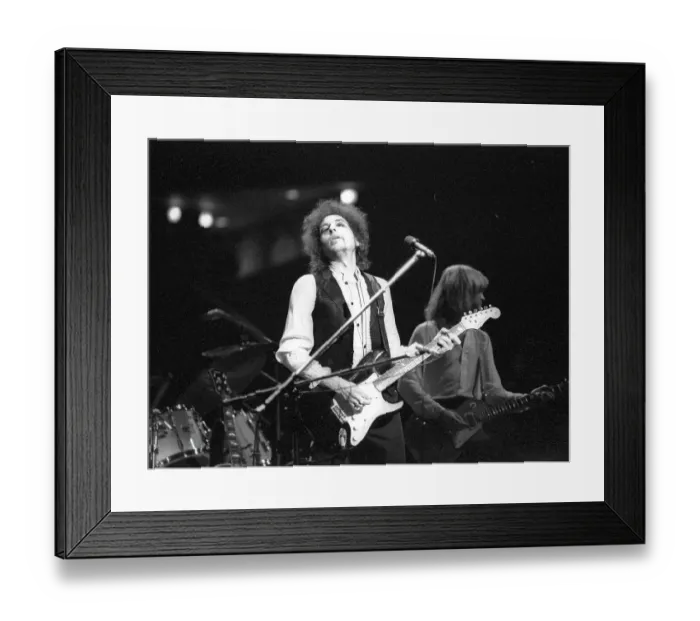 Framed Print : Bob Dylan In Atlanta Framed Print : Bob Dylan In Atlanta