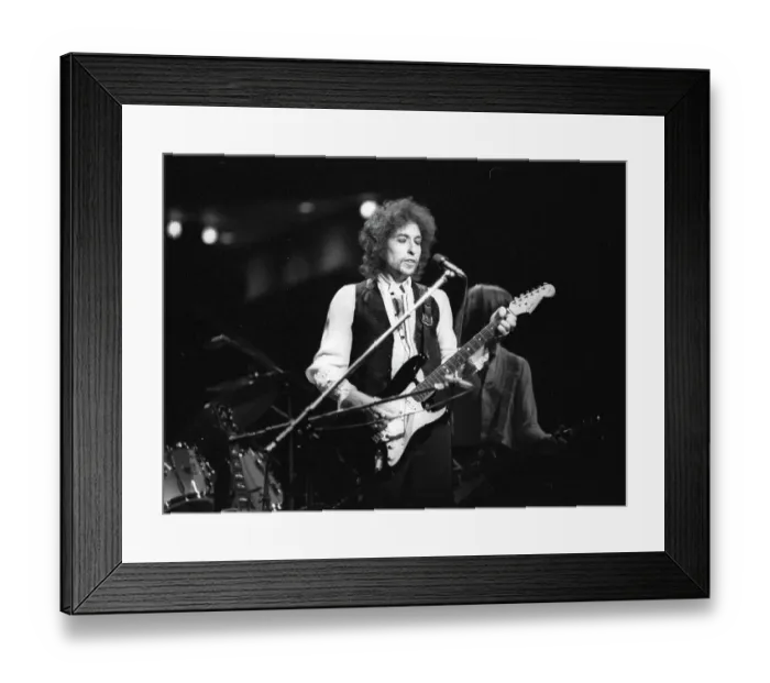 Framed Print : Bob Dylan In Atlanta Framed Print : Bob Dylan In Atlanta