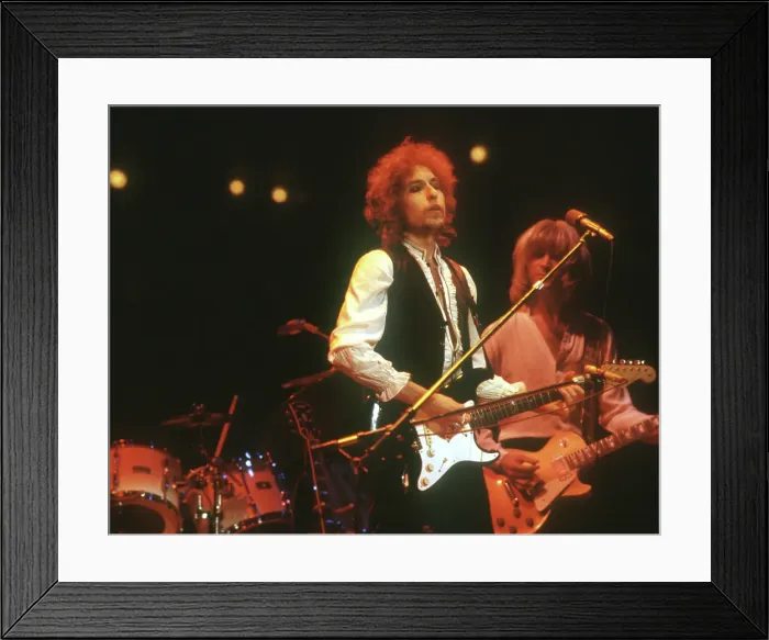 Framed Print : Dylan Performs In Atlanta Framed Print : Dylan Performs In Atlanta