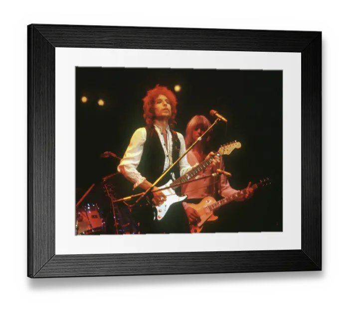 Framed Print : Bob Dylan In Atlanta Framed Print : Bob Dylan In Atlanta