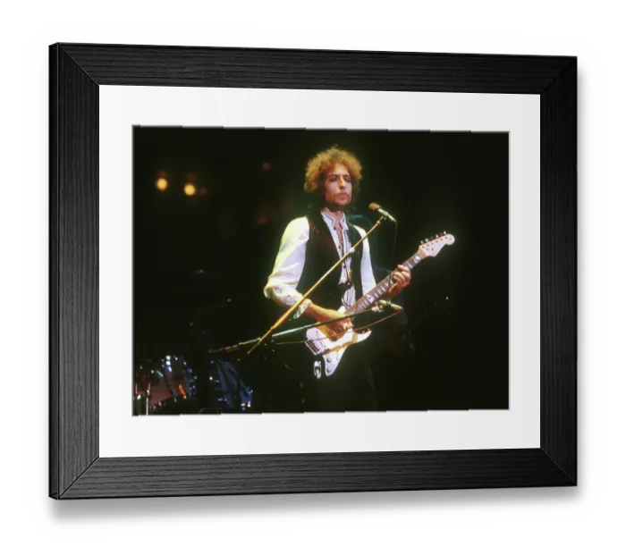 Framed Print : Bob Dylan In Atlanta Framed Print : Bob Dylan In Atlanta