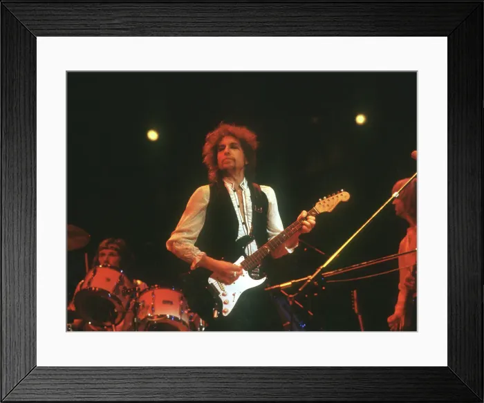 Framed Print : Dylan Performs In Atlanta Framed Print : Dylan Performs In Atlanta