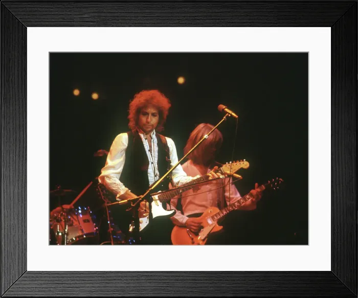 Framed Print : Bob Dylan In Atlanta Framed Print : Bob Dylan In Atlanta