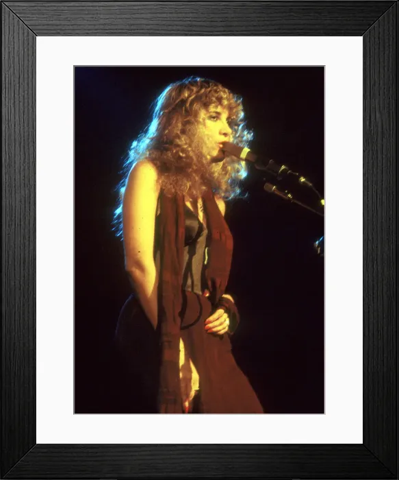 Framed Print : Stevie Nicks Performing Framed Print : Stevie Nicks Performing