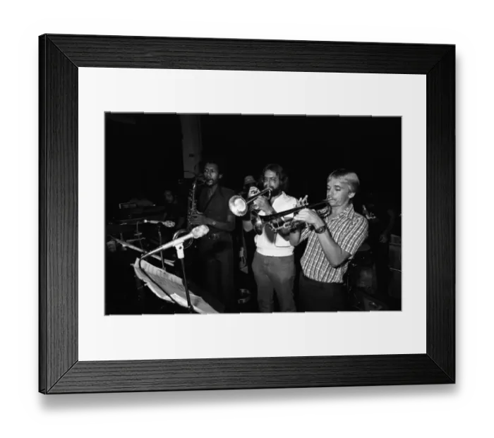 Framed Print : KC And The Sunshine Band Performing Framed Print : KC And The Sunshine Band Performing