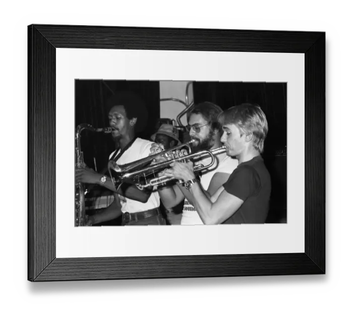 Framed Print : KC And The Sunshine Band Performing Framed Print : KC And The Sunshine Band Performing
