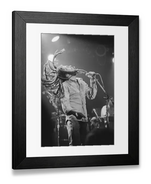 Framed Print : November 27, 1979, Los Angeles, Bob Marley Framed Print : November 27, 1979, Los Angeles, Bob Marley