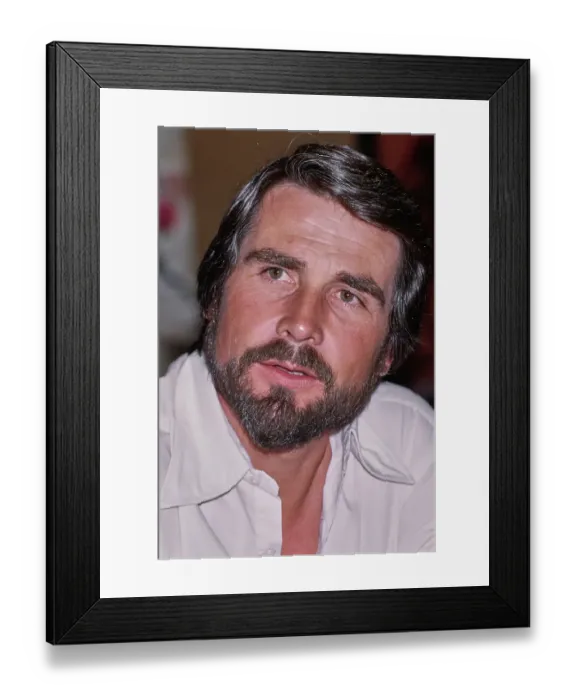 Framed Print : James Brolin Framed Print : James Brolin