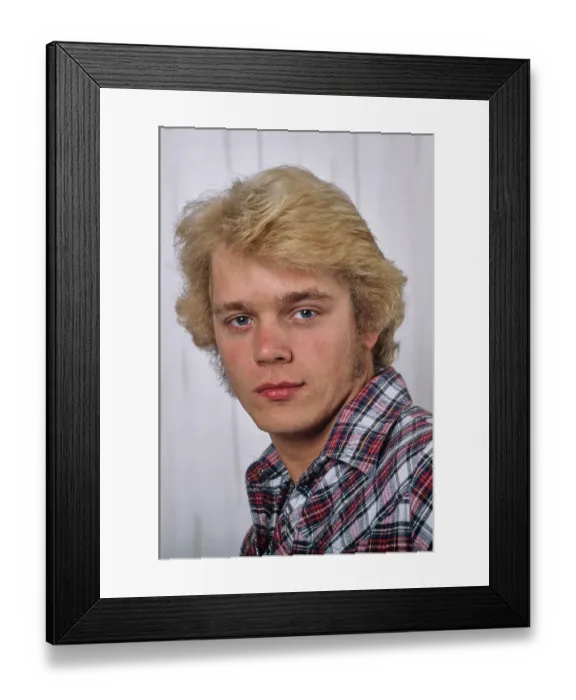 Framed Print : John Schneider, American Actor & Singer Framed Print : John Schneider, American Actor & Singer