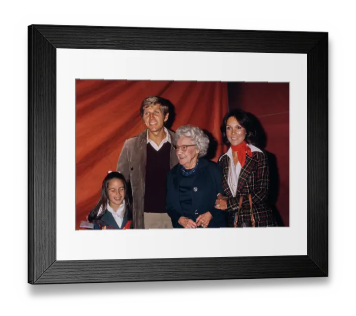 Framed Print : Gary Collins & Mary Ann Mobley Framed Print : Gary Collins & Mary Ann Mobley