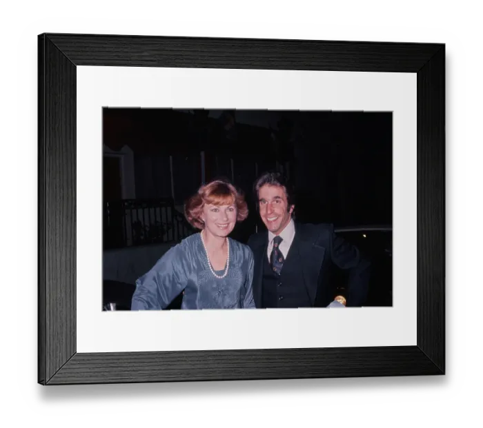 Framed Print : Marion Ross & Henry Winkler Framed Print : Marion Ross & Henry Winkler