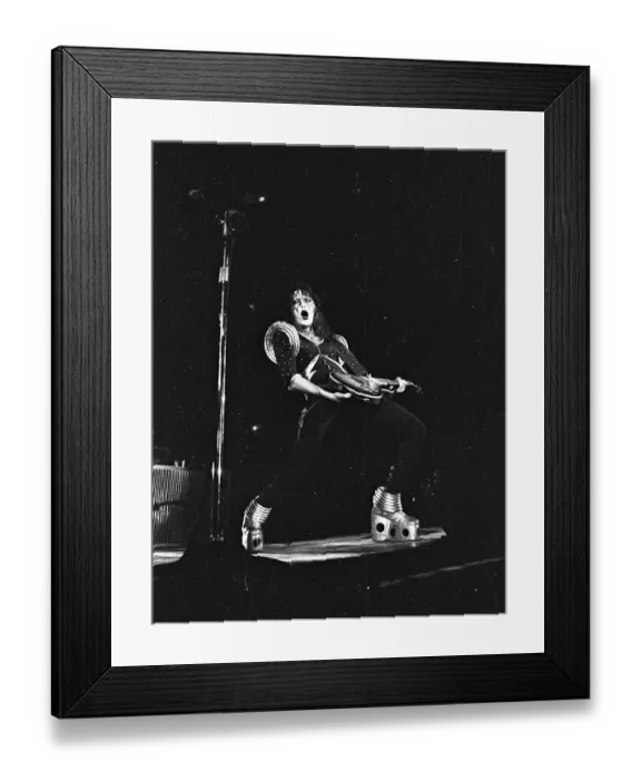 Framed Print : Photo of Frehley Ace