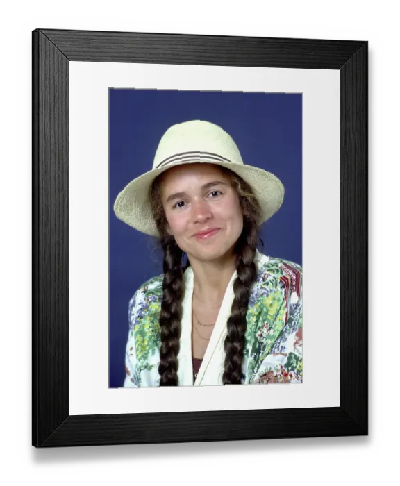 Framed Print : Photo of Nicolette Larson Framed Print : Photo of Nicolette Larson