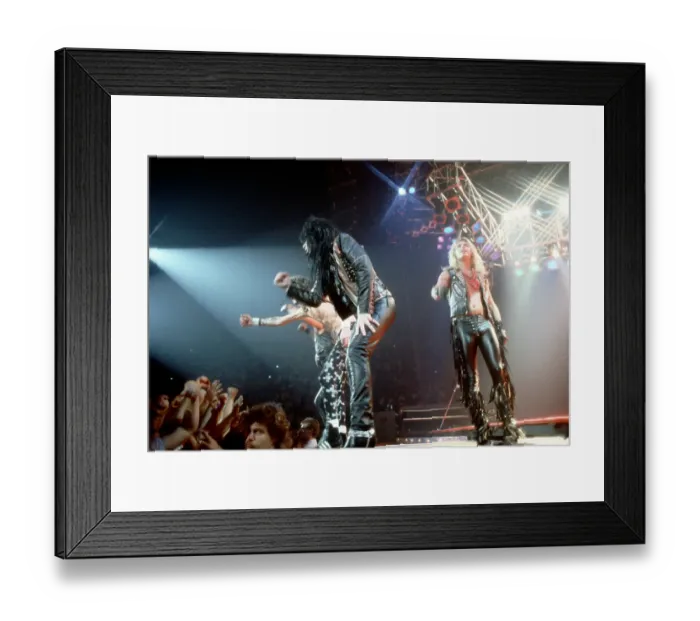 Framed Print : Photo of Motley Crue Framed Print : Photo of Motley Crue