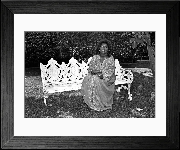 Framed Print : Disco Diva Gloria Gaynor Framed Print : Disco Diva Gloria Gaynor