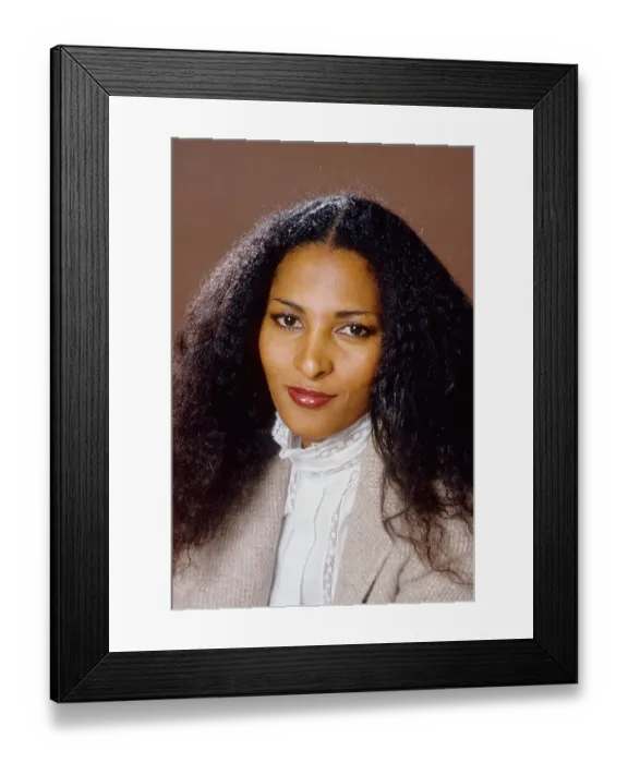 Framed Print : Pam Grier Portrait Session