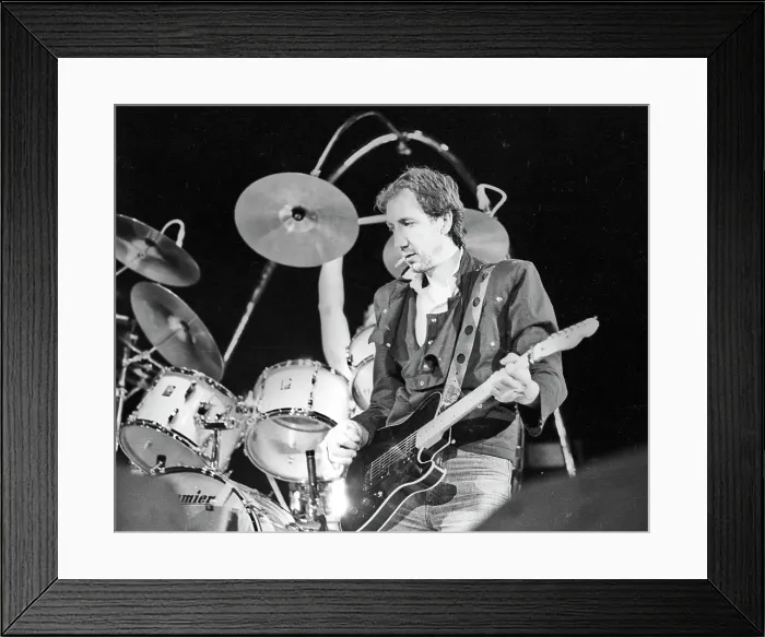 Framed Print : The Who Guitarist Performing In LA Framed Print : The Who Guitarist Performing In LA
