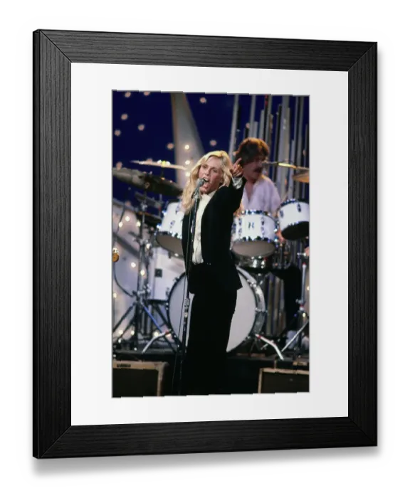 Framed Print : Kim Carnes Plays The Merv Griffin Show