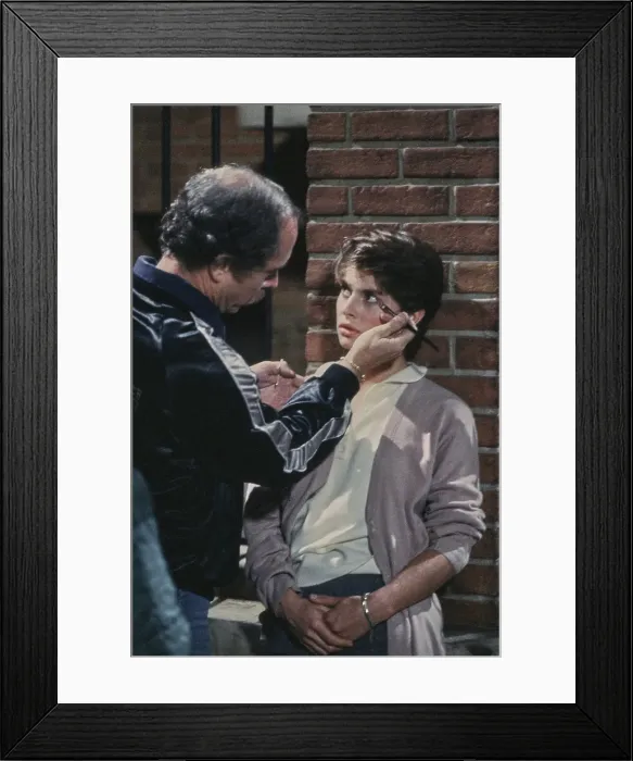 Framed Print : Nastassja Kinski Filming Cat People, 1981 Framed Print : Nastassja Kinski Filming Cat People, 1981