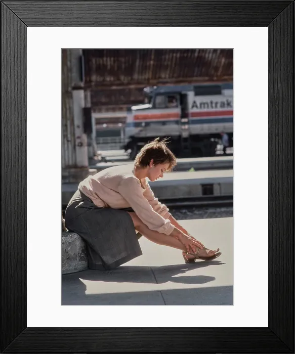 Framed Print : Nastassja Kinski Filming Cat People, 1981 Framed Print : Nastassja Kinski Filming Cat People, 1981