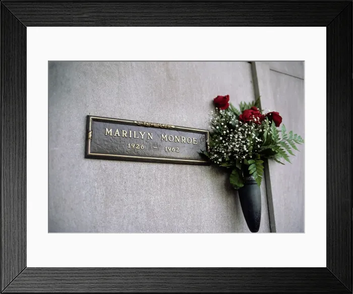 Framed Print : Marilyn Monroe's Crypt, Westwood, L.A Framed Print : Marilyn Monroe's Crypt, Westwood, L.A