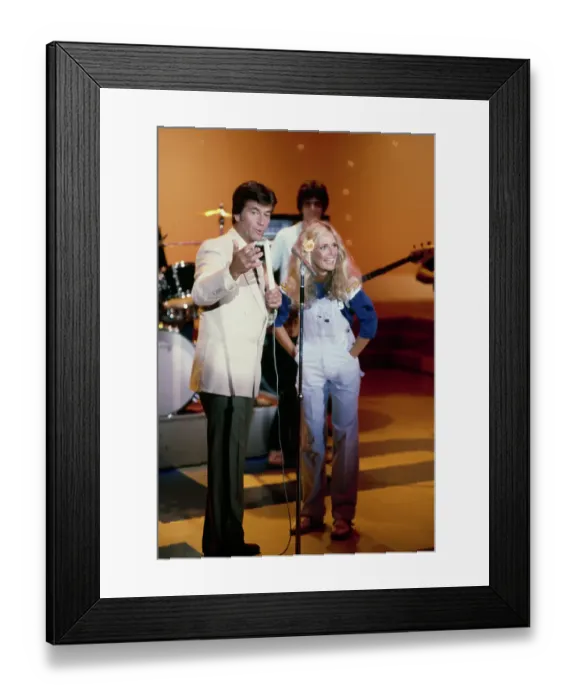 Framed Print : Kim Carnes Plays American Bandstand Framed Print : Kim Carnes Plays American Bandstand