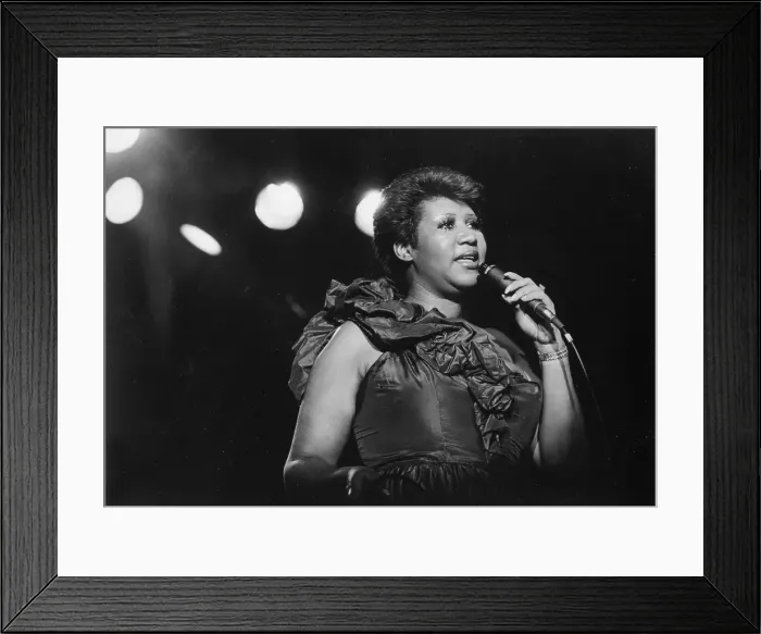 Framed Print : Queen Of Soul Performing Framed Print : Queen Of Soul Performing