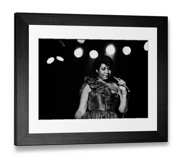 Framed Print : Aretha On Stage Framed Print : Aretha On Stage