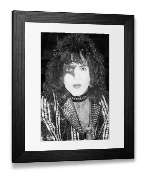 Framed Print : Photo of Paul Stanley Framed Print : Photo of Paul Stanley