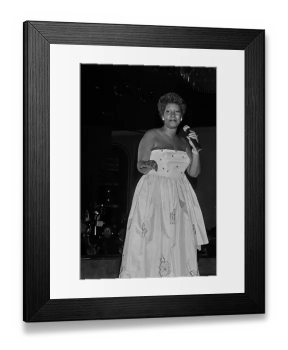 Framed Print : Aretha Franklin at Fundraising Event, 1982 Framed Print : Aretha Franklin at Fundraising Event, 1982