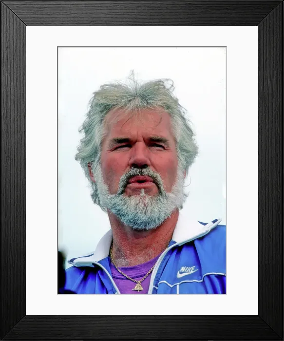 Framed Print : Photo of Kenny Rogers Framed Print : Photo of Kenny Rogers
