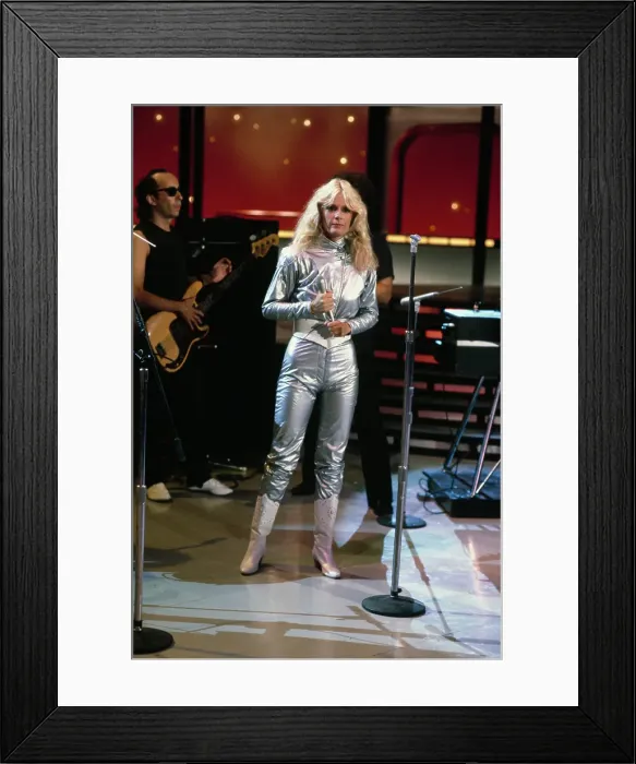 Framed Print : Kim Carnes Plays American Bandstand Framed Print : Kim Carnes Plays American Bandstand