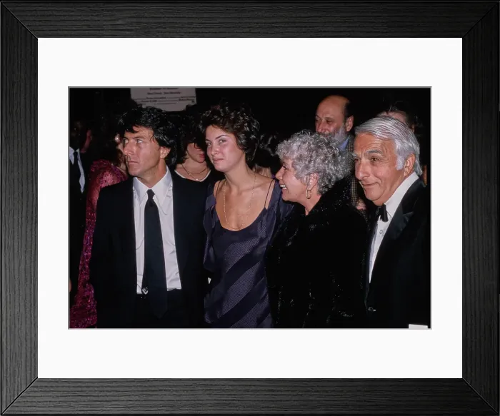 Framed Print : Dustin Hoffman, Lisa Hoffman, Lillian Hoffman & Harry Hoffman Framed Print : Dustin Hoffman, Lisa Hoffman, Lillian Hoffman & Harry Hoffman