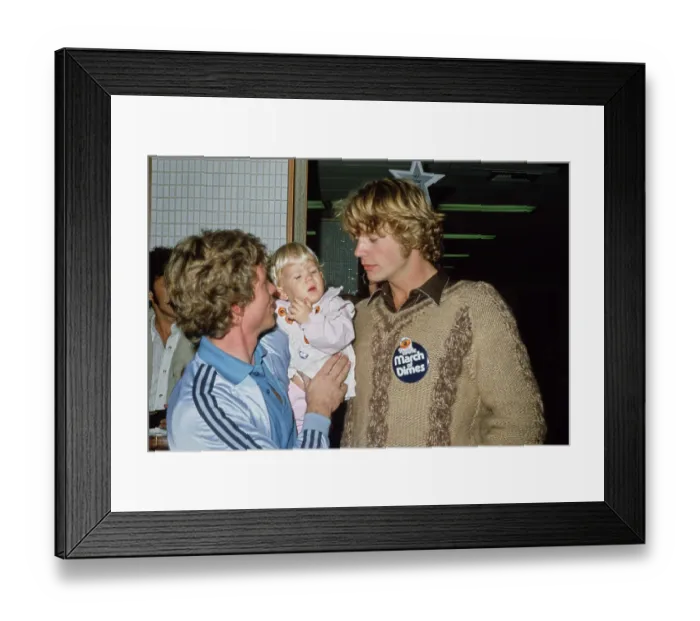 Framed Print : John Schneider, American Actor & Singer Framed Print : John Schneider, American Actor & Singer