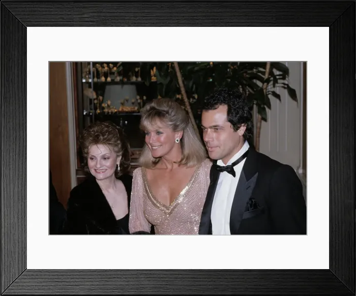 Framed Print : 40th Annual Golden Globe Awards