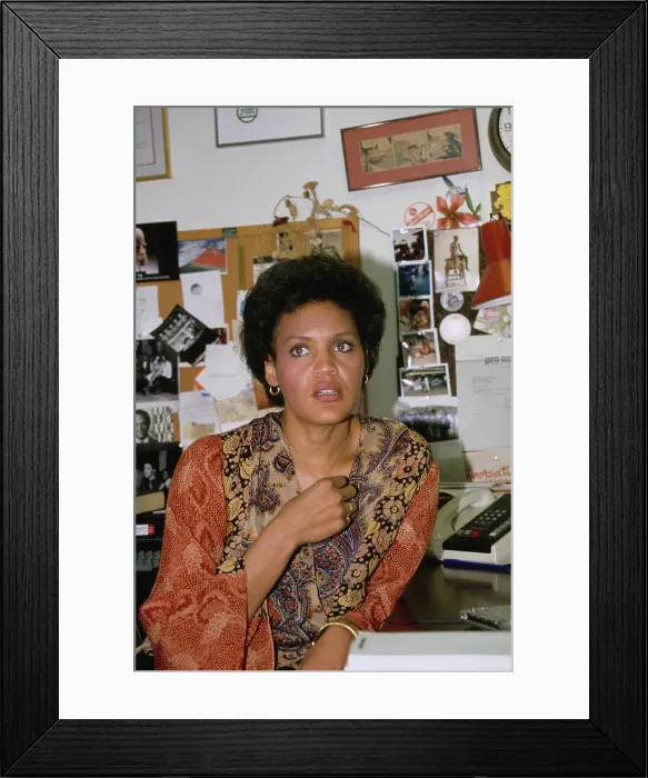 Framed Print : Charlayne Hunter-Gault Framed Print : Charlayne Hunter-Gault