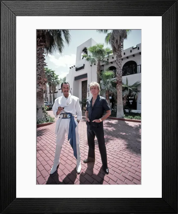 Framed Print : Siegfried And Roy At Home Framed Print : Siegfried And Roy At Home