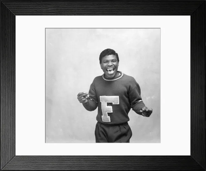 Framed Print : Force MD's Love Letters Portrait Session