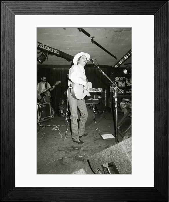 Framed Print : Photo of George Strait Framed Print : Photo of George Strait