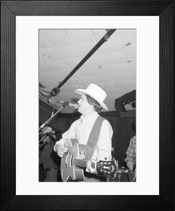 Framed Print : Photo of George Strait Framed Print : Photo of George Strait