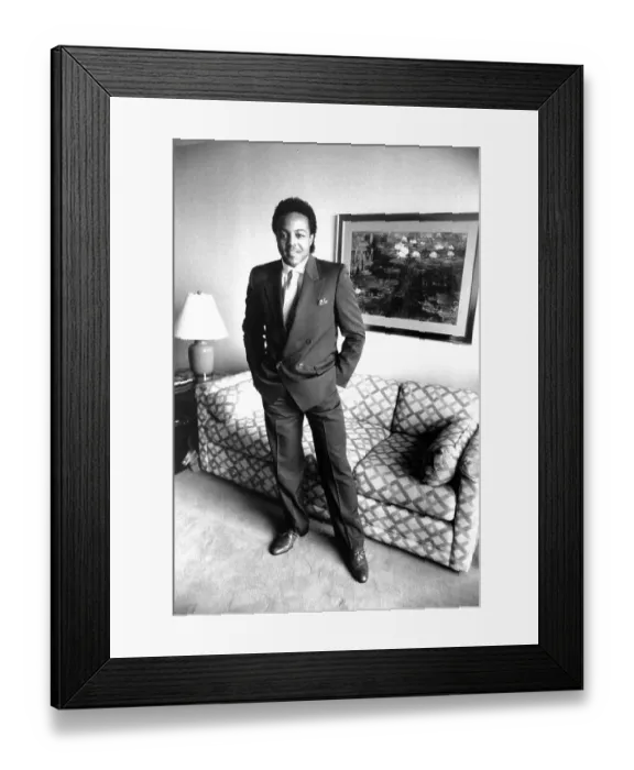Framed Print : Photo of Peabo Bryson Framed Print : Photo of Peabo Bryson