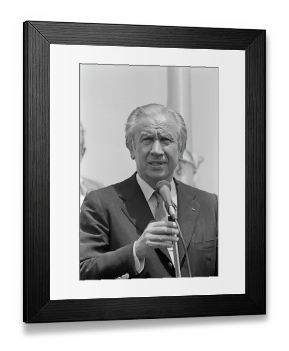 Framed Print : 1984 Summer Olympics - Juan Antonio Samaranch