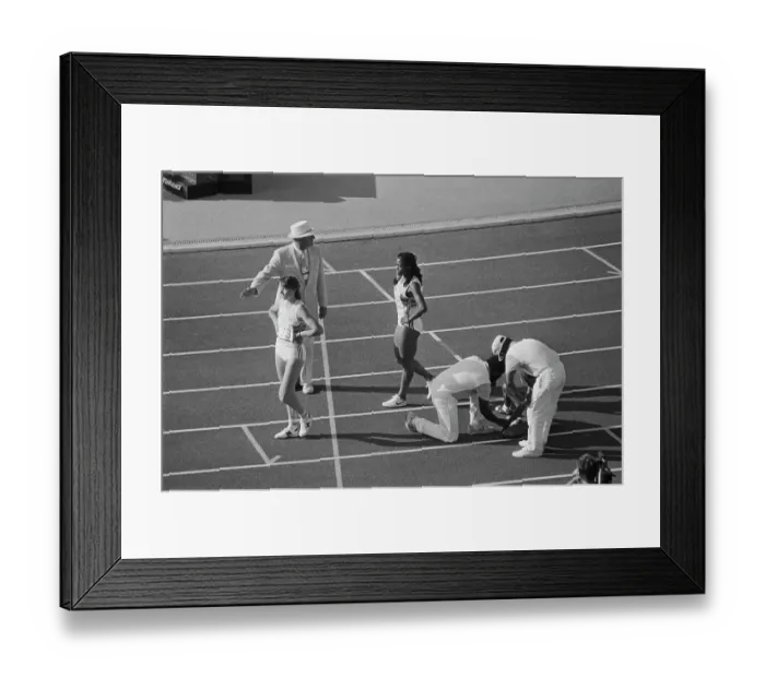 Framed Print : 1984 Summer Olympics - Women's 400 Metres Semifinal Framed Print : 1984 Summer Olympics - Women's 400 Metres Semifinal