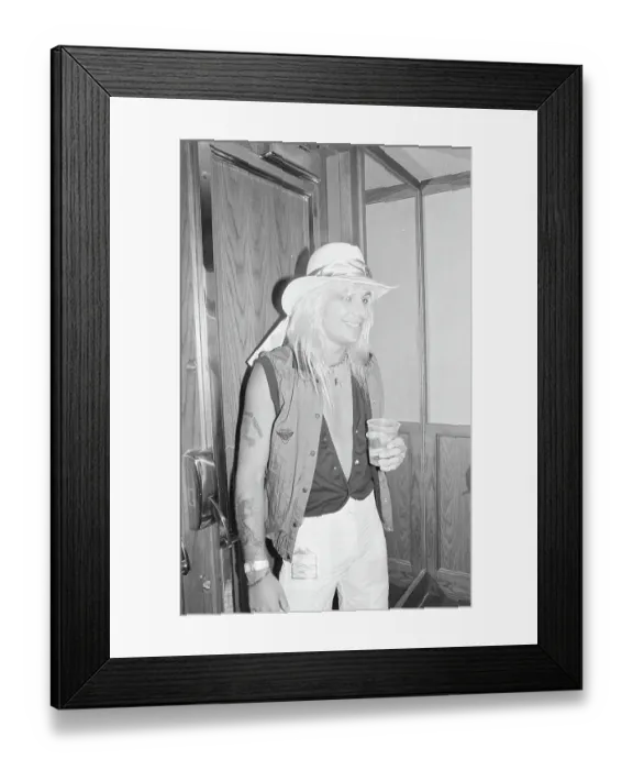 Framed Print : Vince Neil of Motley Crue Framed Print : Vince Neil of Motley Crue
