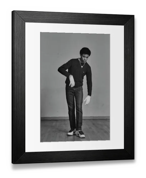 Framed Print : Breaking Moves - Top Rock Framed Print : Breaking Moves - Top Rock