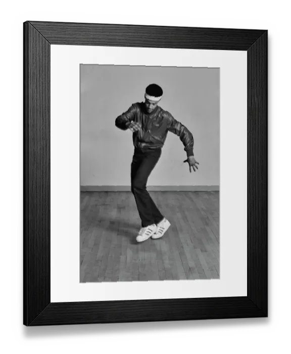 Framed Print : Breaking Moves - Top Rock Framed Print : Breaking Moves - Top Rock
