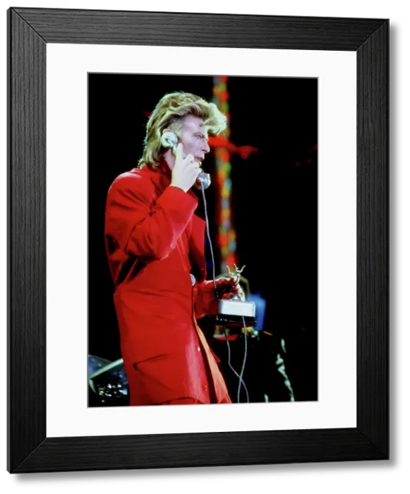 Framed Print : David Bowie Performing Framed Print : David Bowie Performing