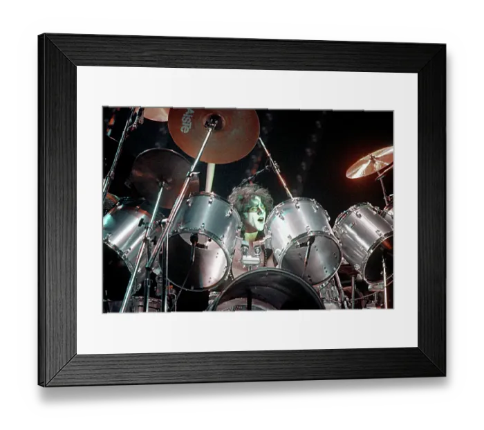 Framed Print : Kiss Performing Framed Print : Kiss Performing
