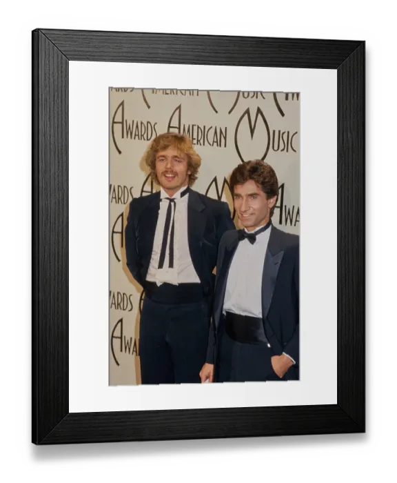 Framed Print : 12th Annual American Music Awards - Press Room Framed Print : 12th Annual American Music Awards - Press Room